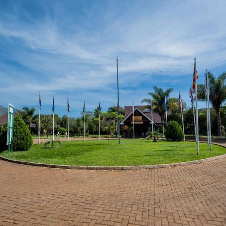 Ciala Resort Hotels In Кисуму Экстерьер фото
