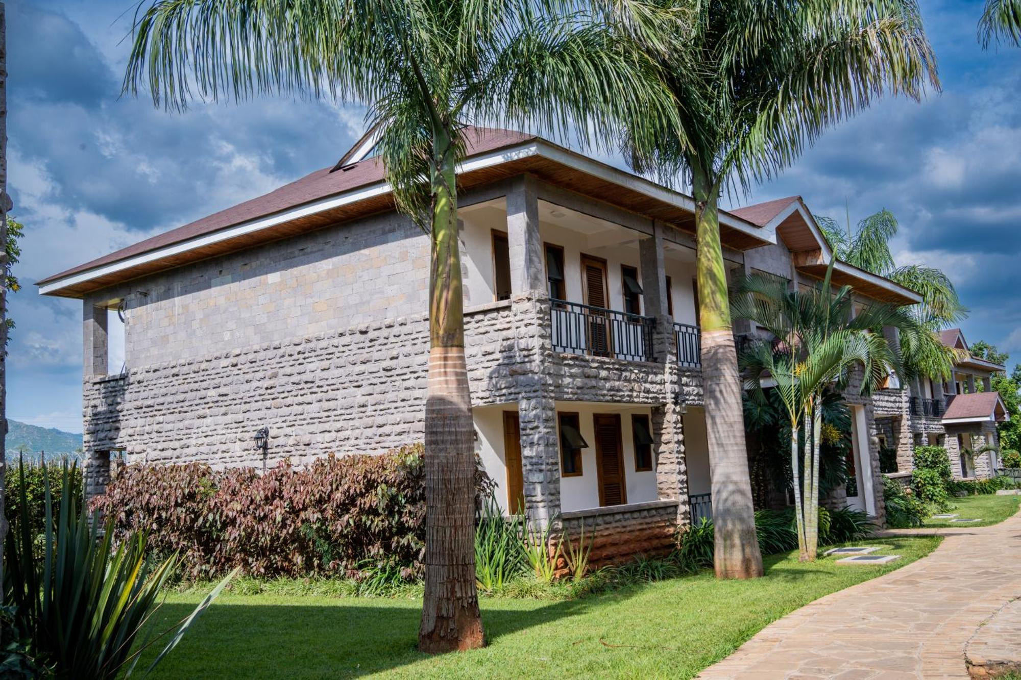 Ciala Resort Hotels In Кисуму Экстерьер фото