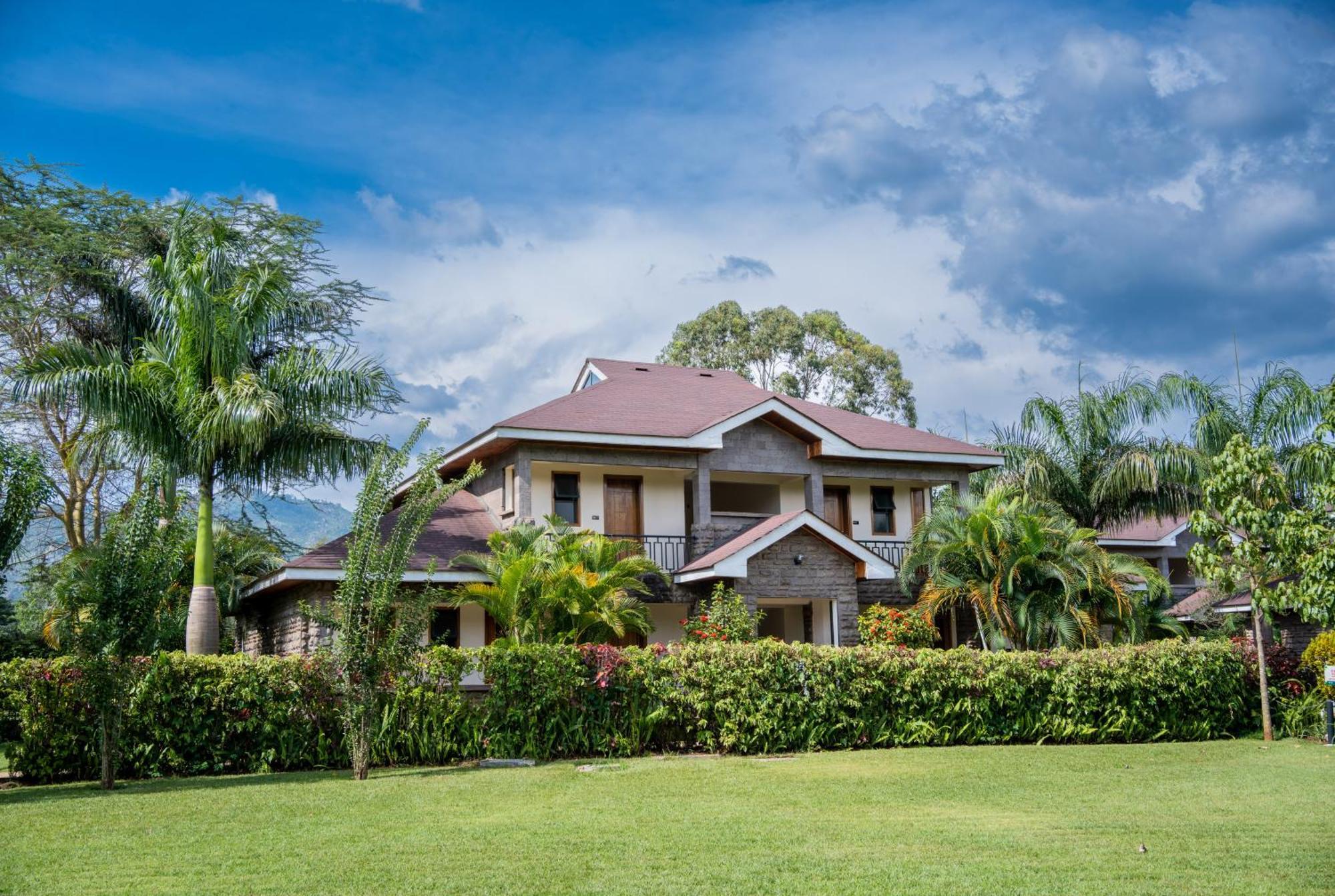 Ciala Resort Hotels In Кисуму Экстерьер фото