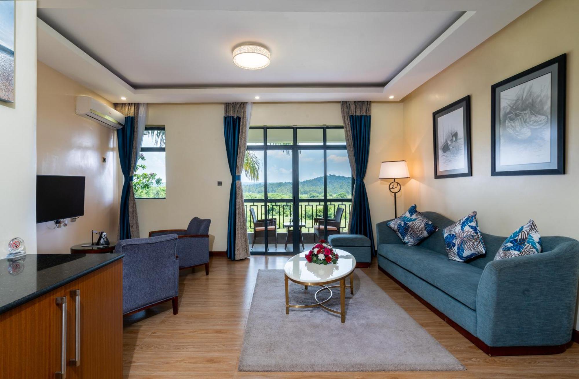 Ciala Resort Hotels In Кисуму Экстерьер фото