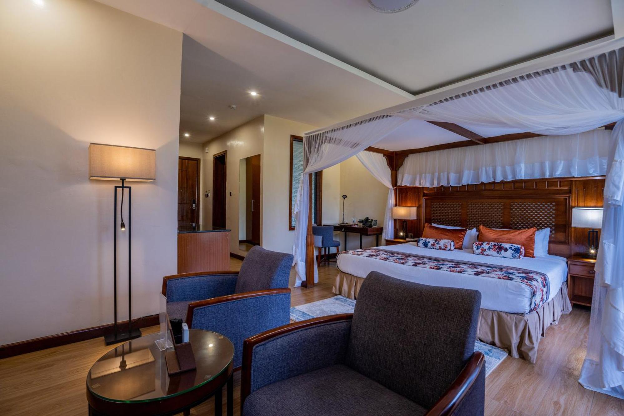 Ciala Resort Hotels In Кисуму Экстерьер фото