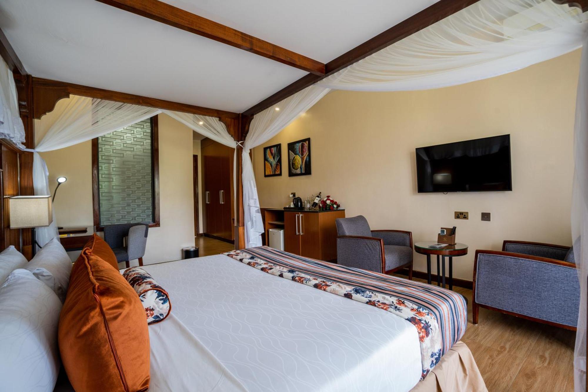 Ciala Resort Hotels In Кисуму Экстерьер фото