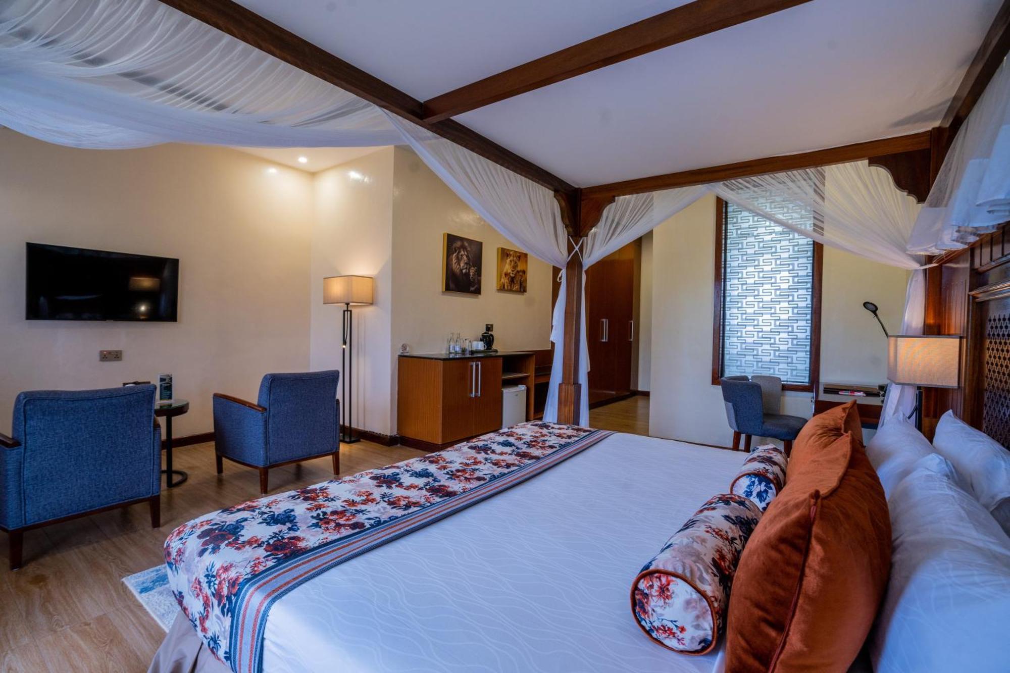 Ciala Resort Hotels In Кисуму Экстерьер фото