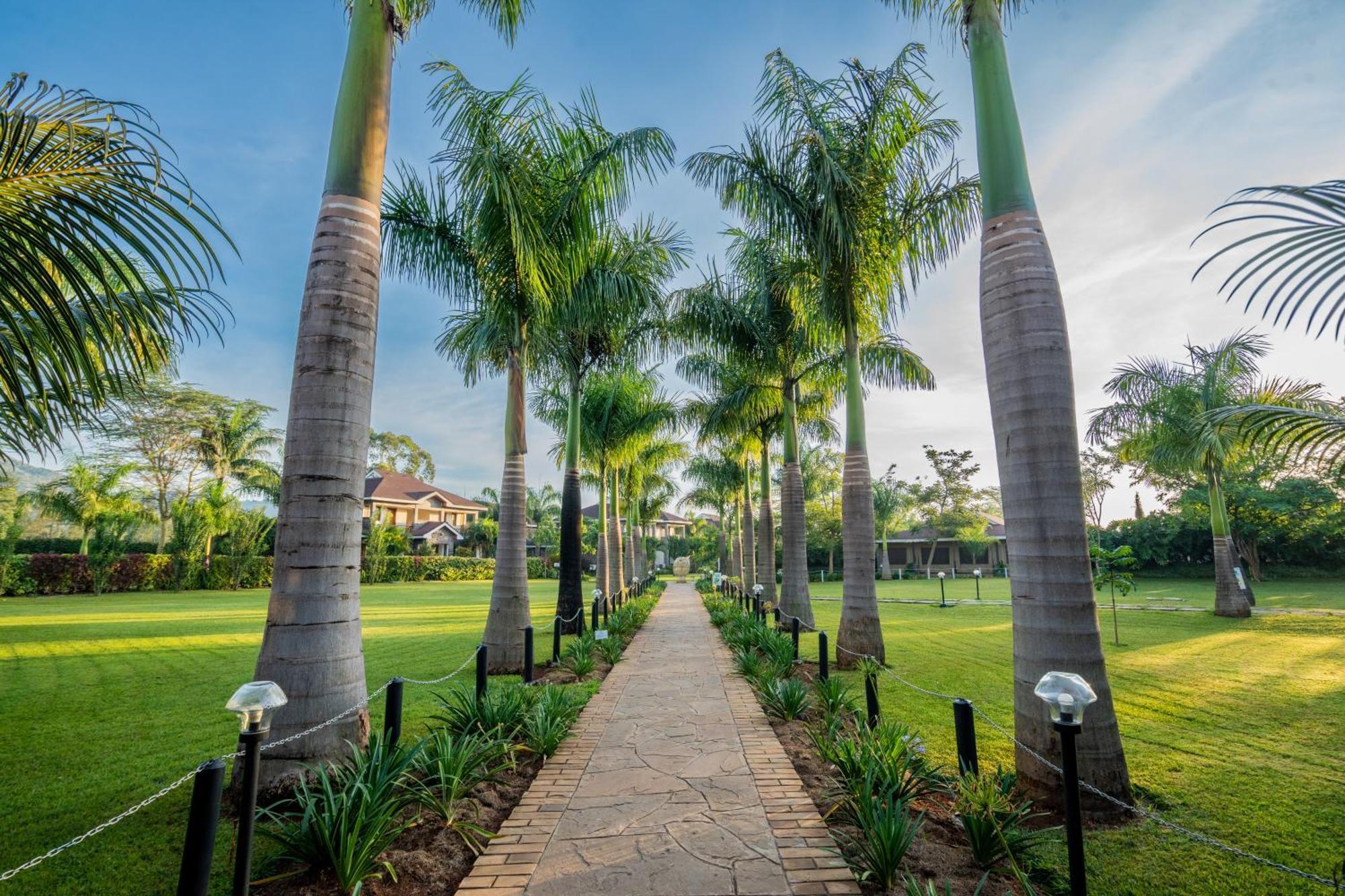 Ciala Resort Hotels In Кисуму Экстерьер фото