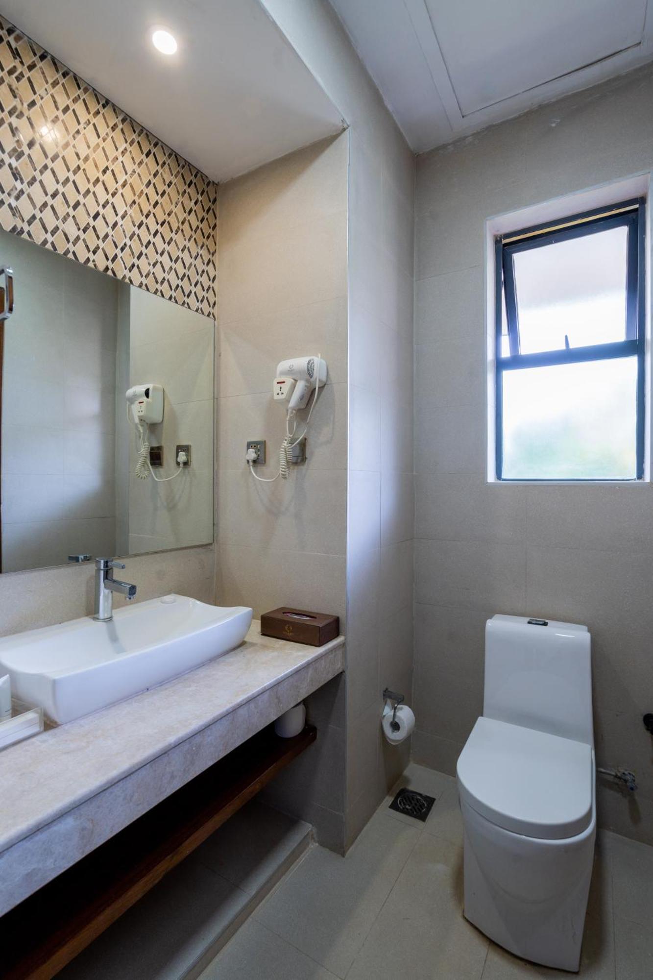 Ciala Resort Hotels In Кисуму Экстерьер фото